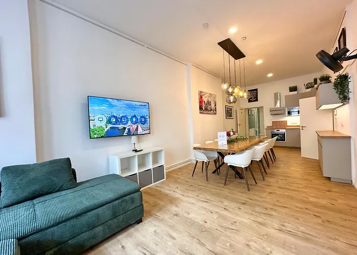Fairapart 5 Rooms, 2 Baths, 120Sq M Prenzlauer Berg